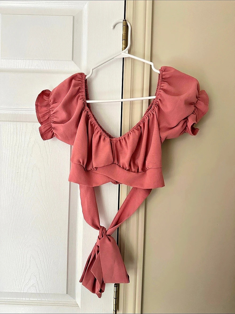 SHEIN Privé Puff Sleeve Tied Backless Crop Top Pink Size 4